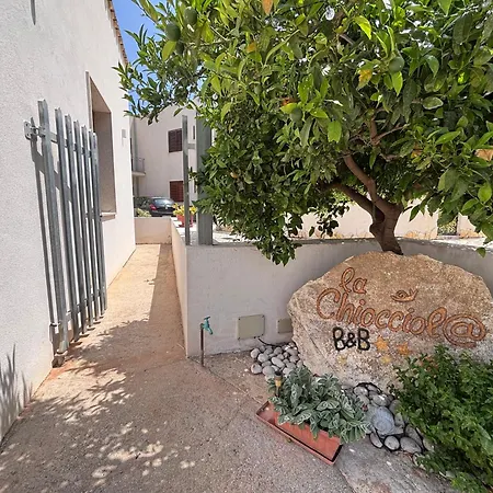 La Chiocciola Bed and Breakfast Castelluzzo