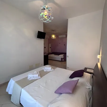 La Chiocciola Bed & Breakfast *